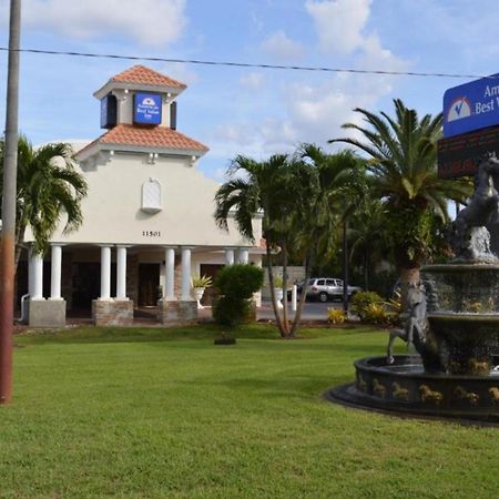 Americas Best Value Inn Fort Myers Exterior photo