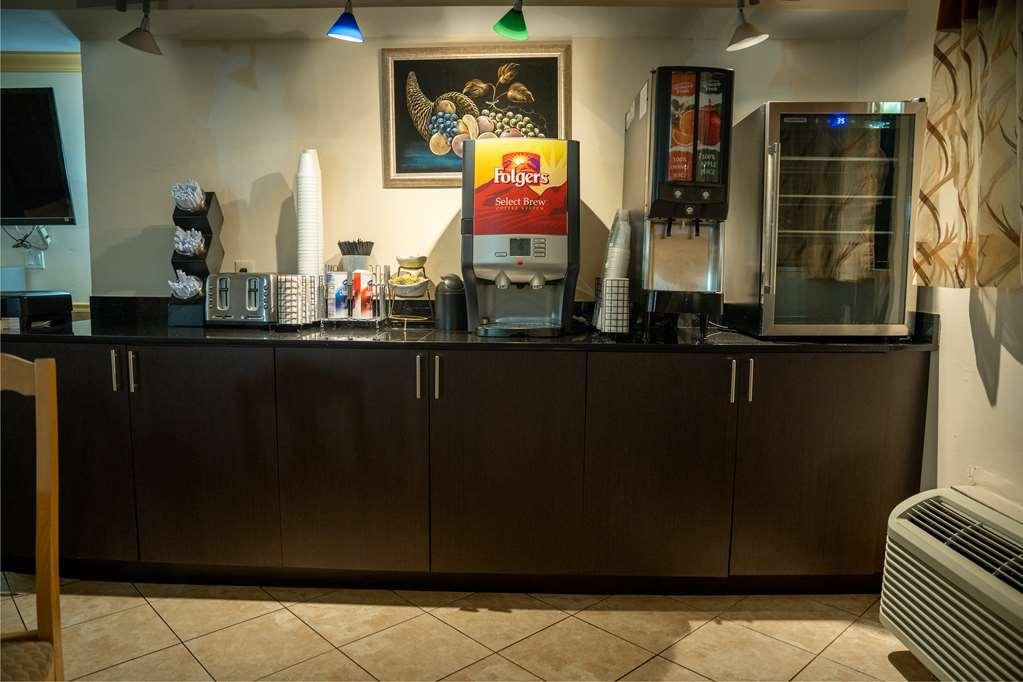 Americas Best Value Inn Fort Myers Restaurant photo