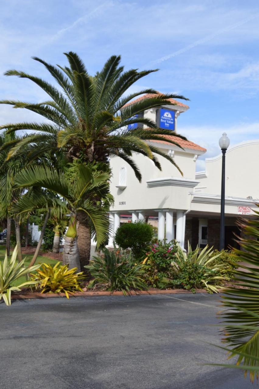 Americas Best Value Inn Fort Myers Exterior photo